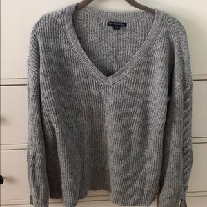 AEO sweater